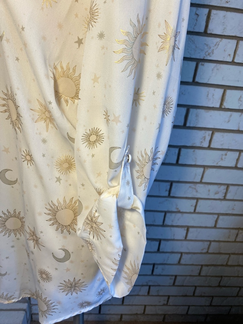 torrid Cream & Gold Celestial Print Blouse - Picture 3 of 6